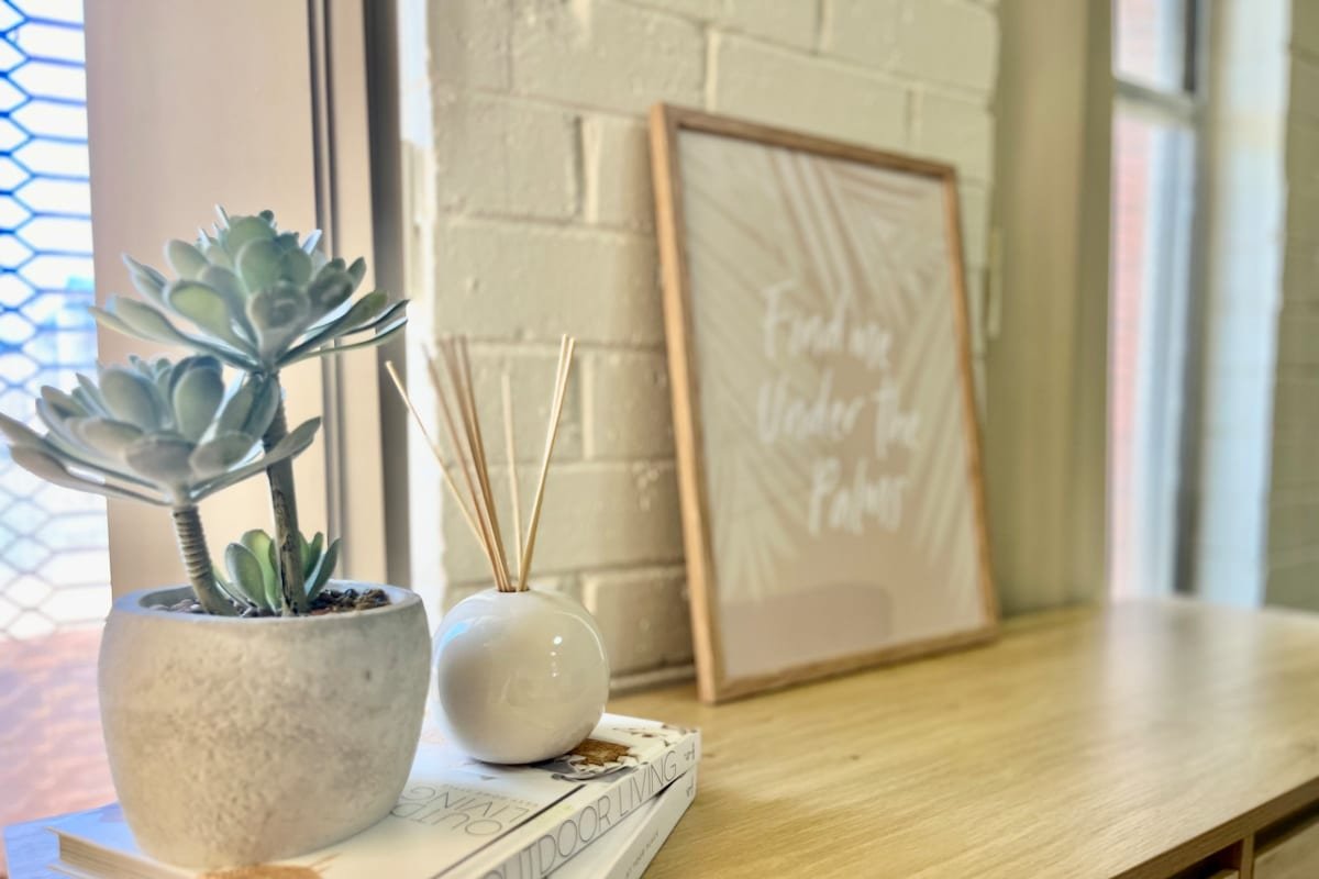 Stylish 3 Bedroom Apartment gallery image 3