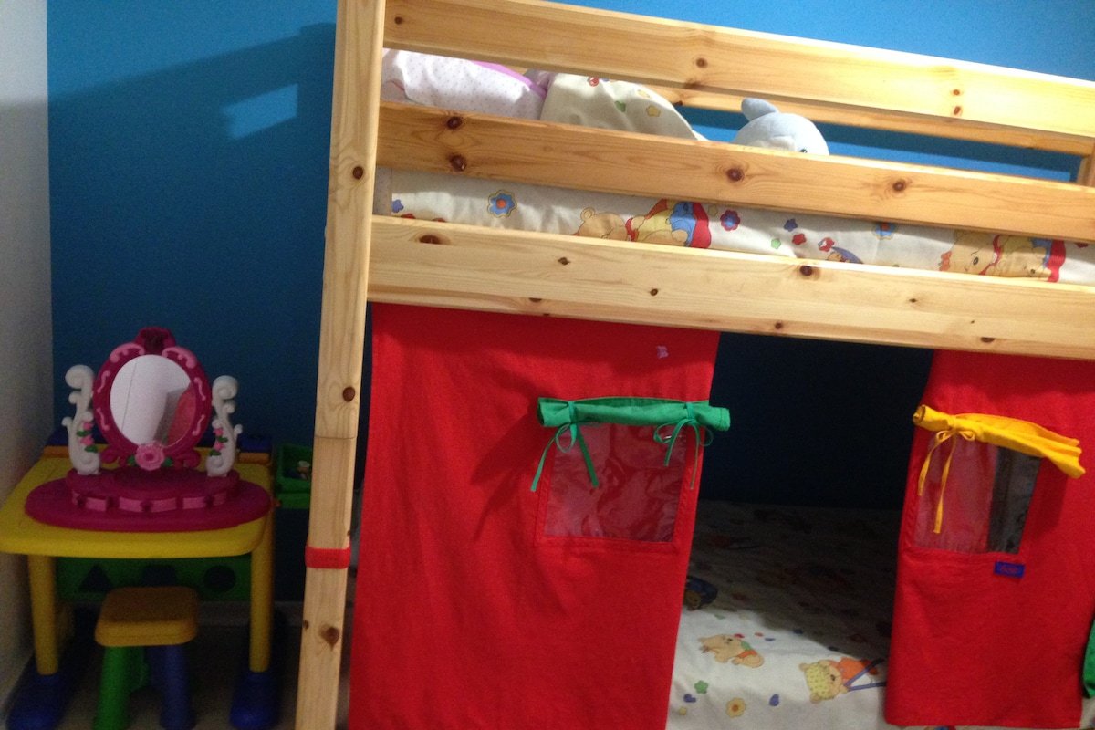 2 Rooms 5 P, Historical Site, Lisbon, Air Condit. gallery image 5