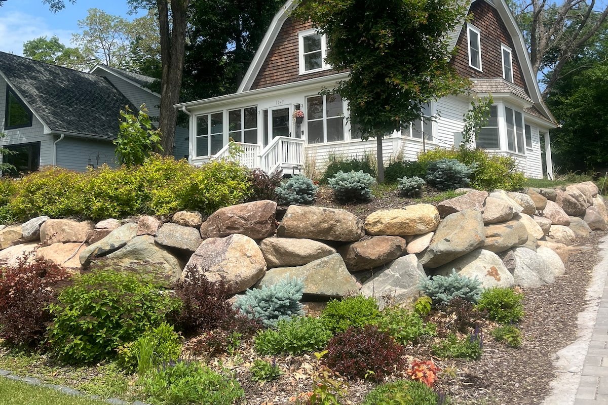 Charming Wayzata Cottage gallery image 3