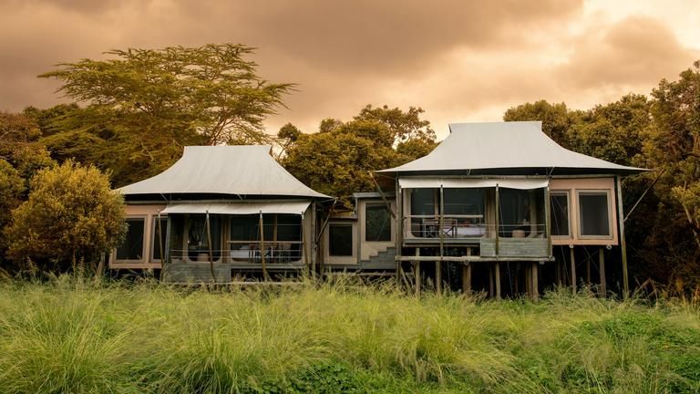 andBeyond Kichwa Tembo Tented Camp Superior Family Tent(s)