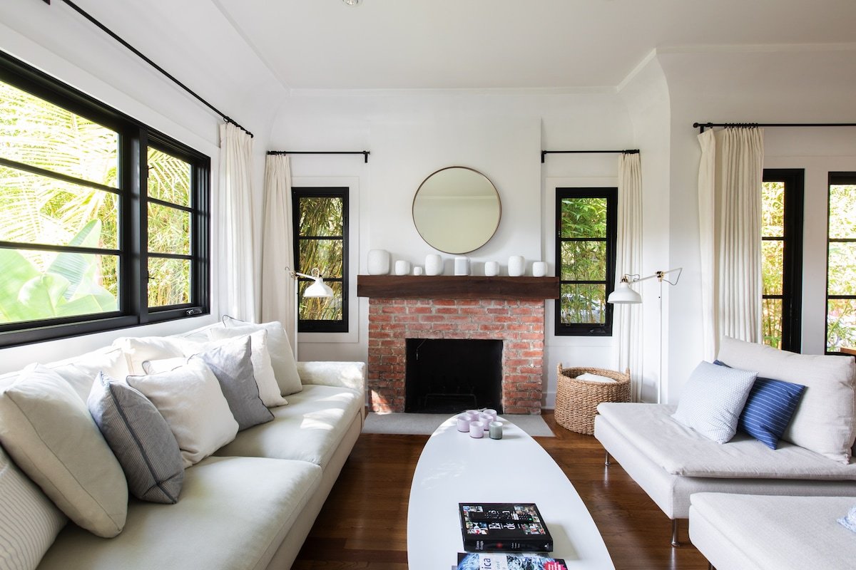 Venice Escape ~Private Outdoor Areas~ 2BD/2BATH gallery image 3