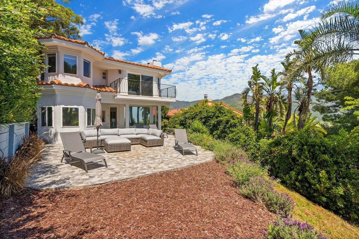 Peaceful 4BR w/ Ocean Views | Surrounded by Nature