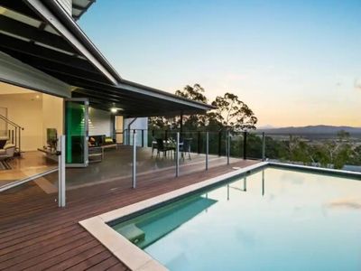 Mt Coolum Hideaway:Pool Luxury Nature Views Relax