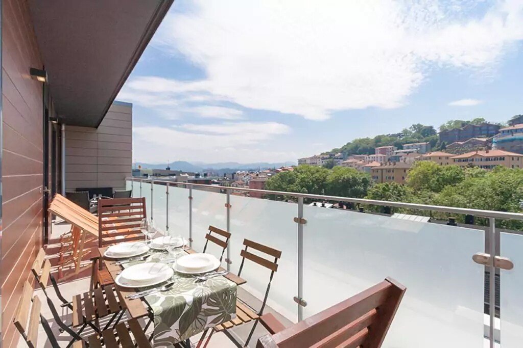 Central, terrazas, 5 min Playa gallery image 5