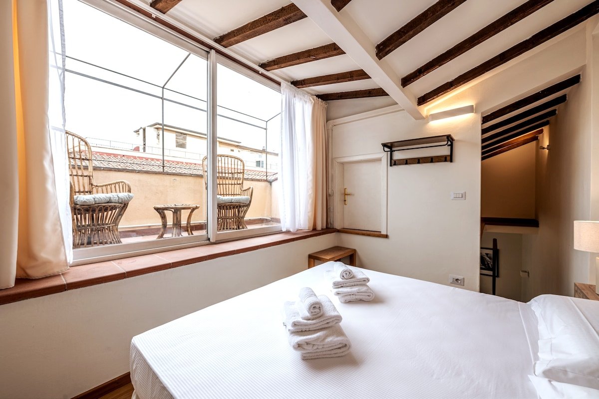 [Pontevecchio] Terrazzino con vista Duomo gallery image 3