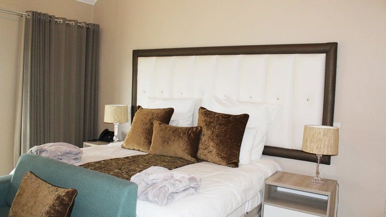 Mount Shekinah Country Hotel Zebra Suite