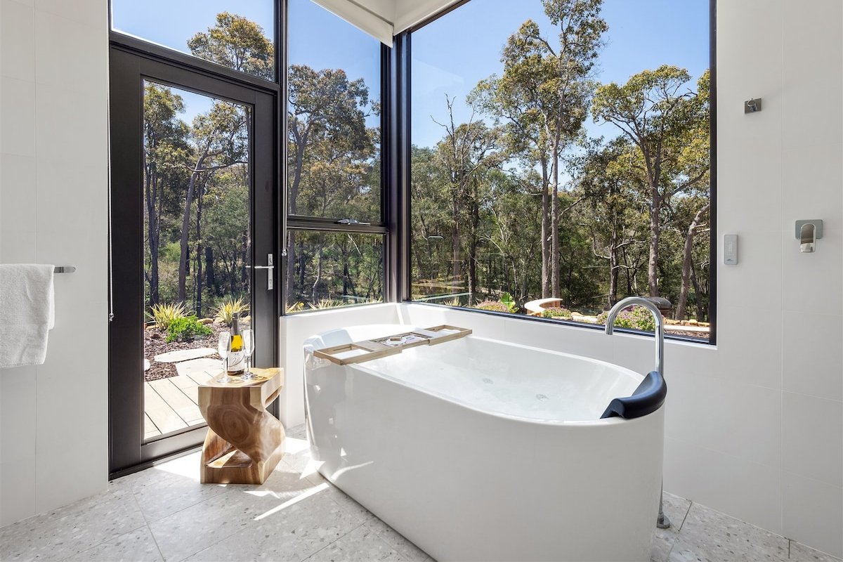 Raffaele’s Estate- luxury accommodation gallery image 4