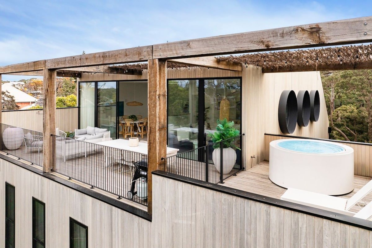 Santorini Blue gallery image 2