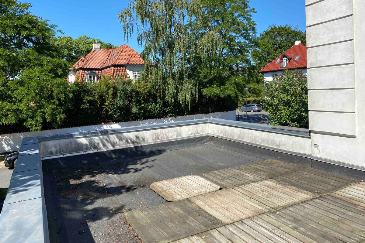 Herskabelig villalejlighed tæt på city og strand gallery image 5