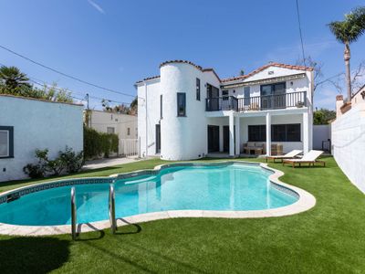 Casa Patricia by Oraklus