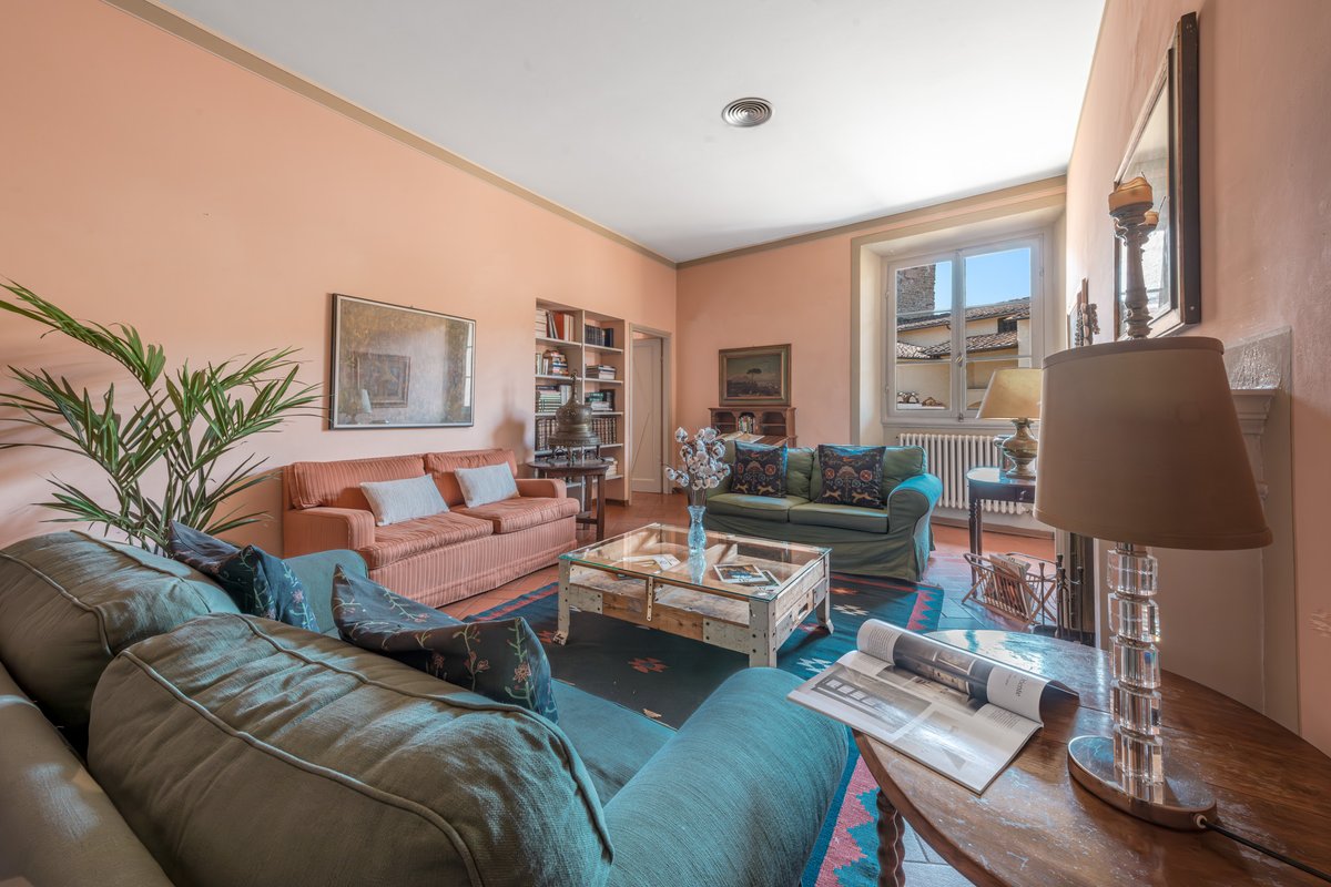 Vasari Flat, Florentine Getaway Near Ponte Vecchio