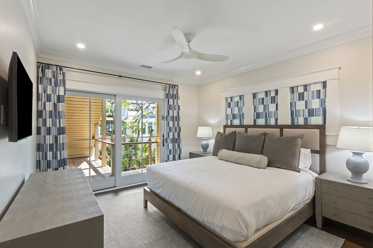Kiawah Luxury! Pool, Views, Pvt Boardwalk to Beach gallery image 2