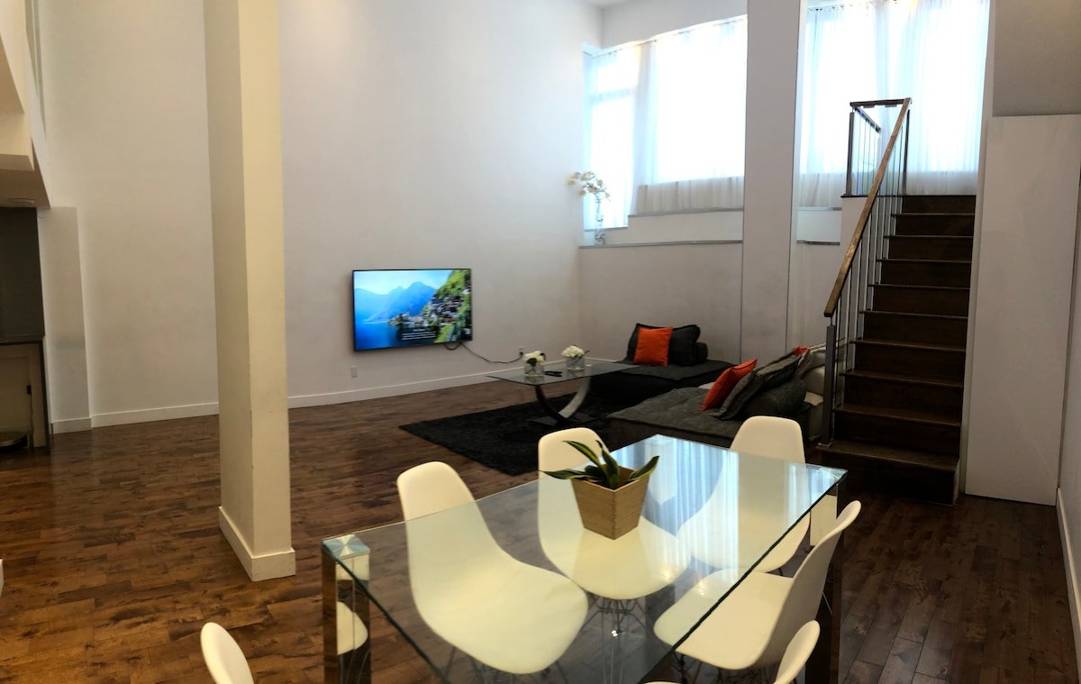 ❤️❤️SUPER DELUX house-4room-9🛏-3Bth🚽-1FREE 🚘PARKIN❤️❤️ gallery image 3