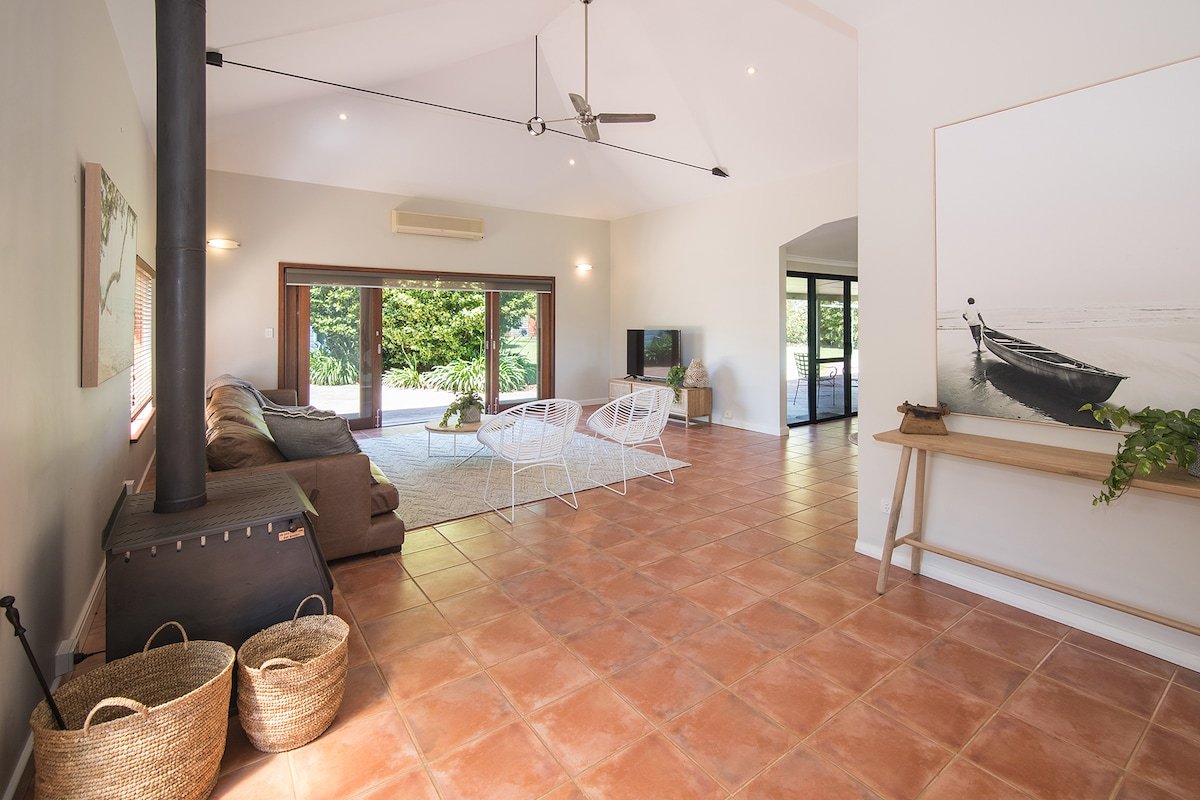 Margaret River Manor – amazing manicured gardens* gallery image 5