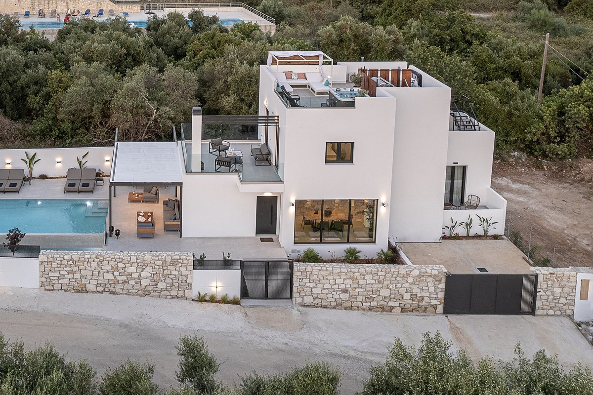 Avrilla Seaside Villa w/ Heated Pool, Hot Tub, BBQ