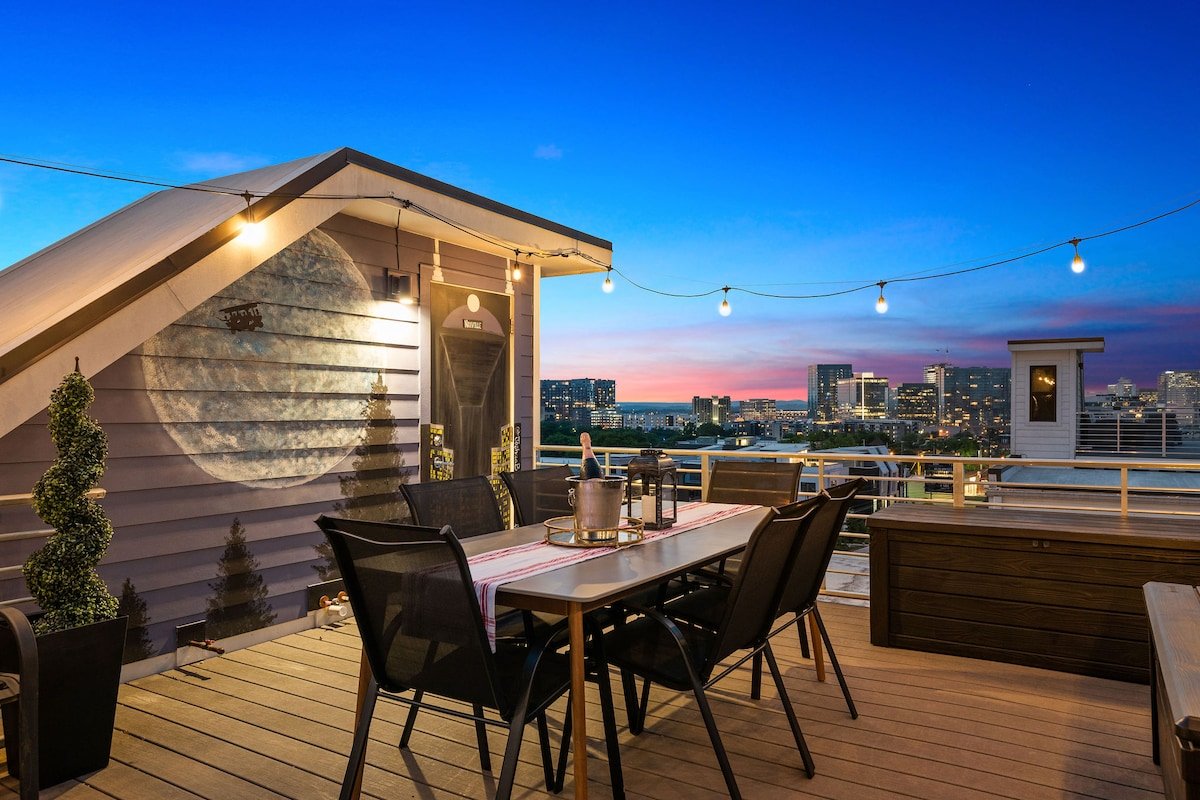 Epic Rooftop ☆ 5 Mins from Broadway ☆ Luxury Stay gallery image 4