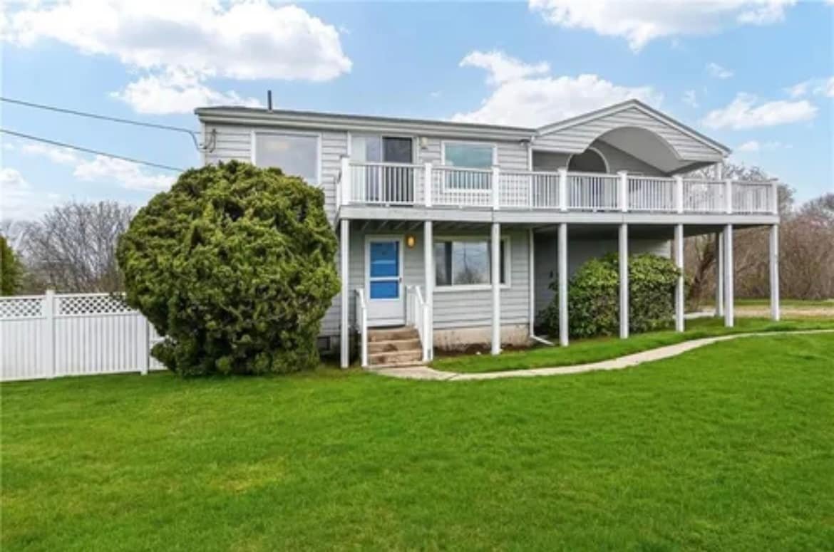 Coastal Oceanview Cottage in Green Hill 3Br 2Ba gallery image 2