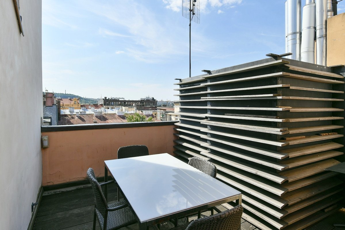 Luxury Apartment Terrace&AC in Centre of Prague gallery image 5