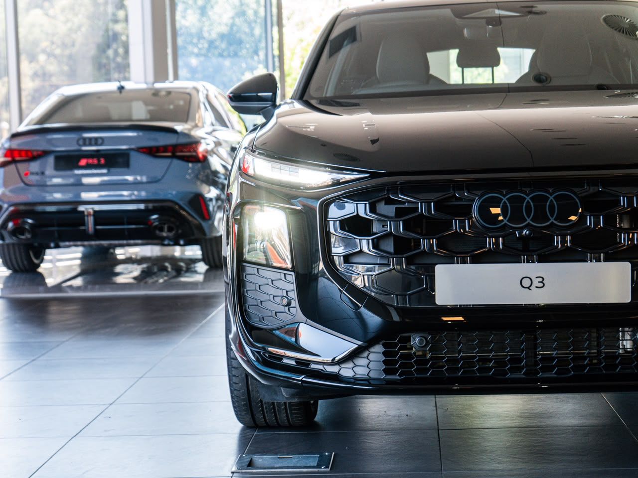 Used car gallery