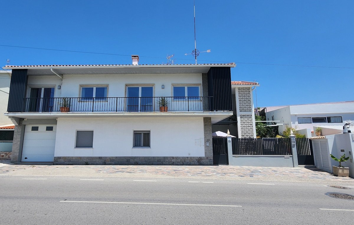 Villa Baixus swimming pool and games room! gallery image 3