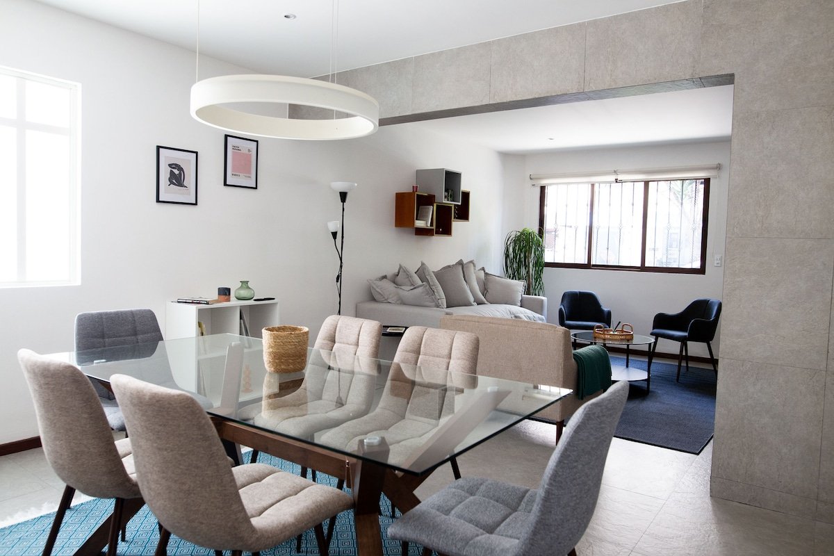 Exceptional 3BR Condesa Casa with Private Rooftop gallery image 3