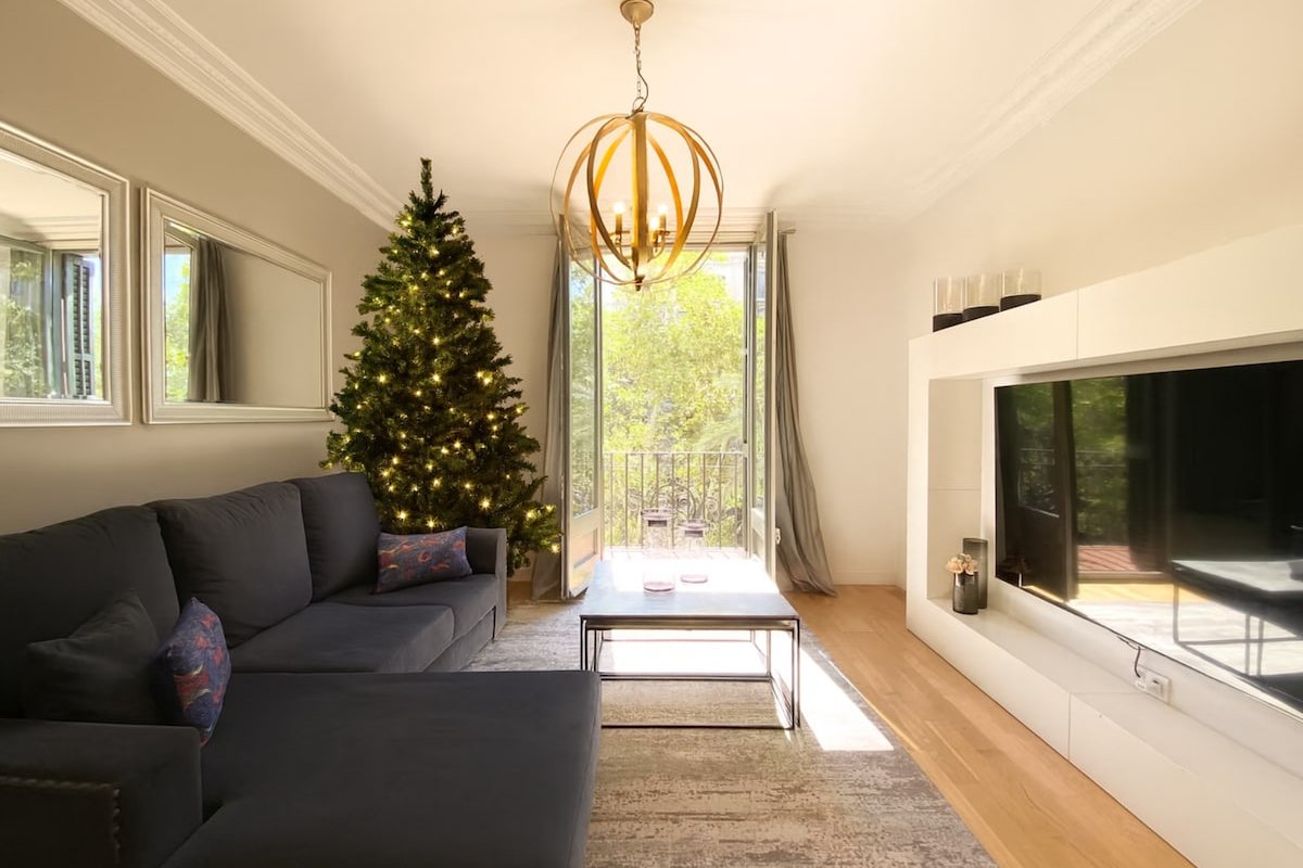 BCN Chritmas Spacious & Elegant Av Diagonal 6PP gallery image 2