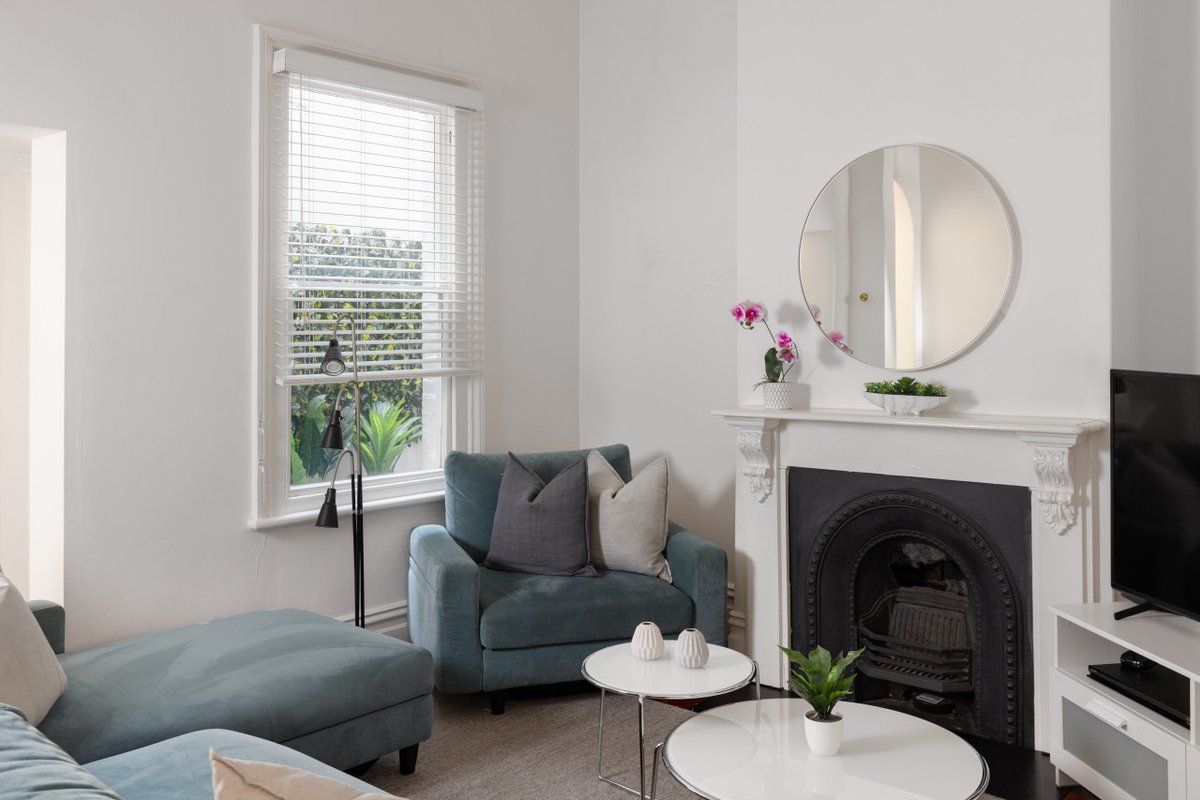 Luxury On Lygon, Victorian Terrace