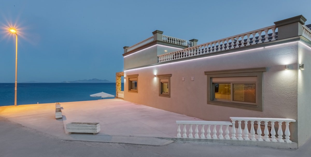 Beach Villa Valeria | Jacuzzi | BBQ gallery image 5