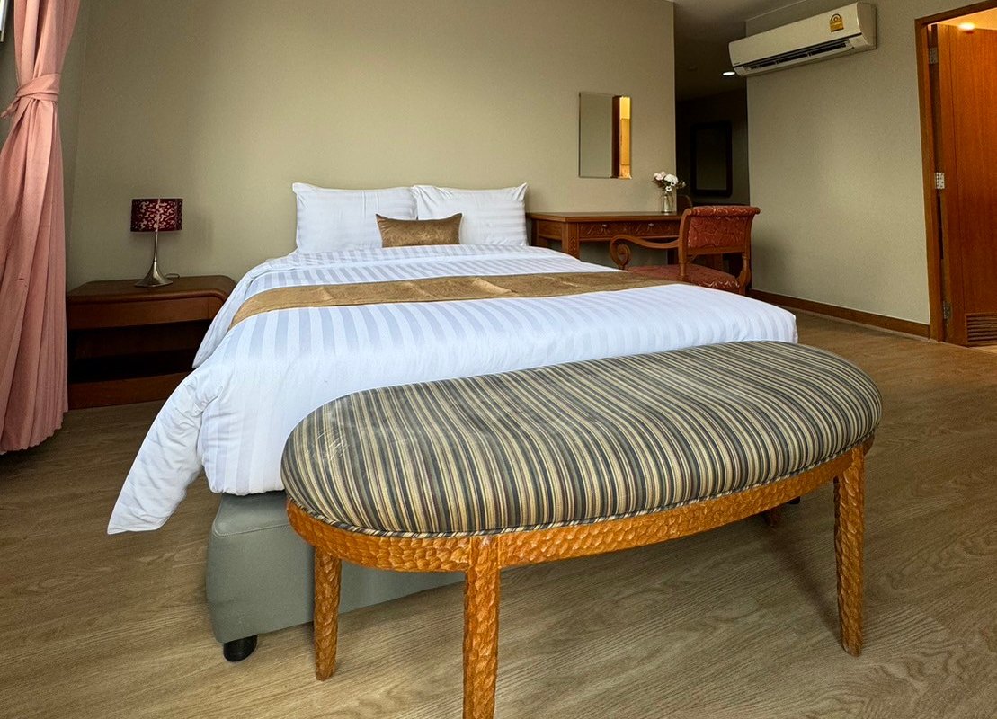 4 BR 350 sqm Appt-Thong Lor