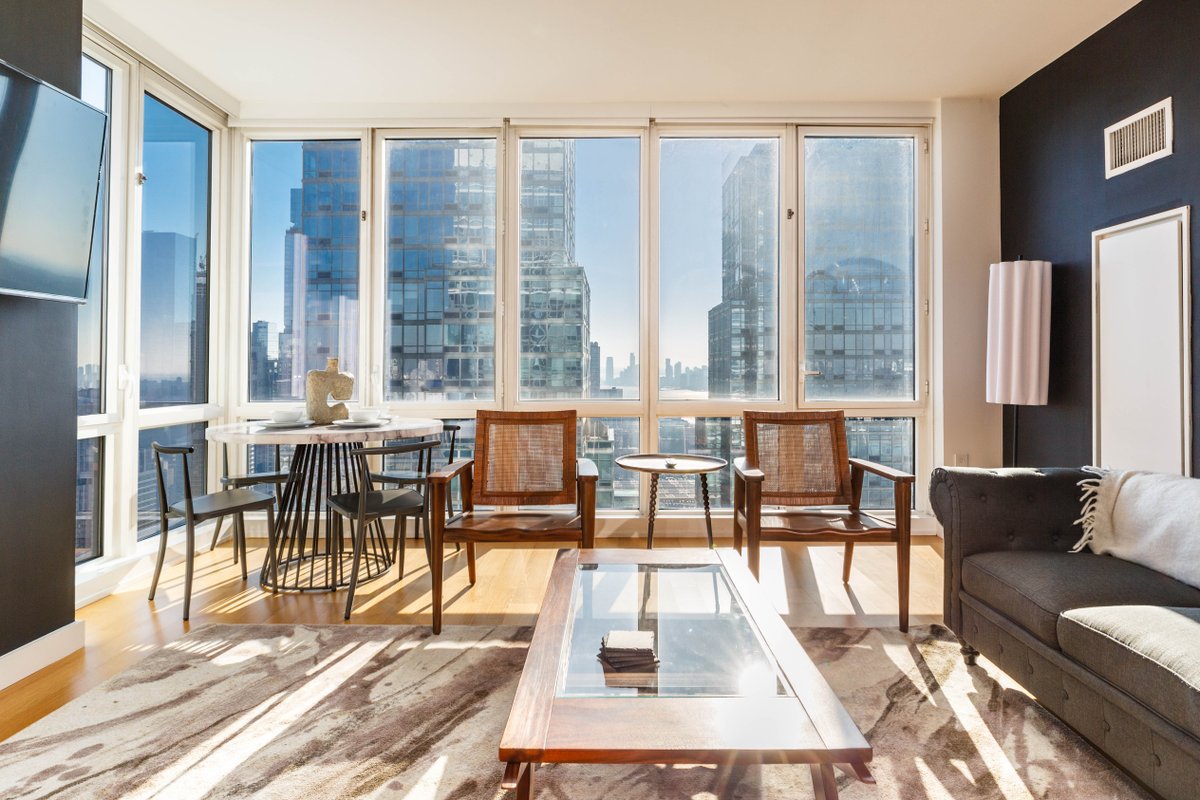 Manhattan Views *2BD2BTH*