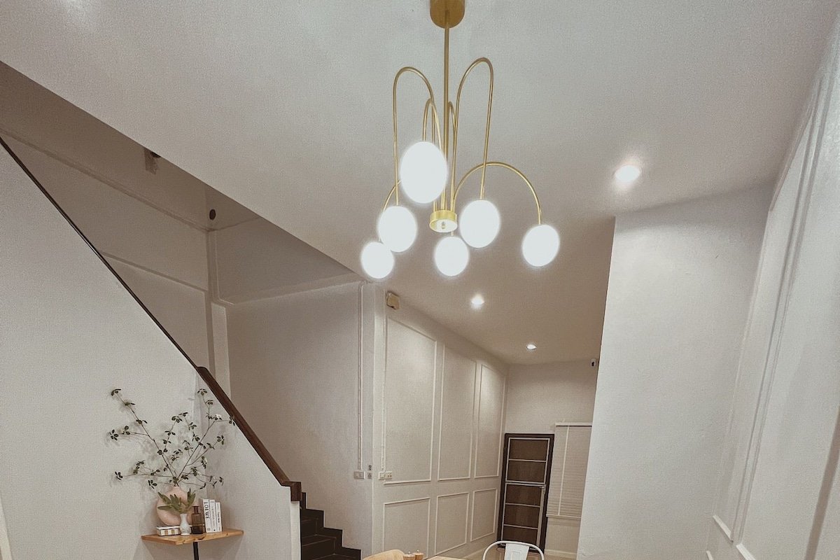 BTS Phrakanong 200m King bed/Large bedrooms gallery image 5