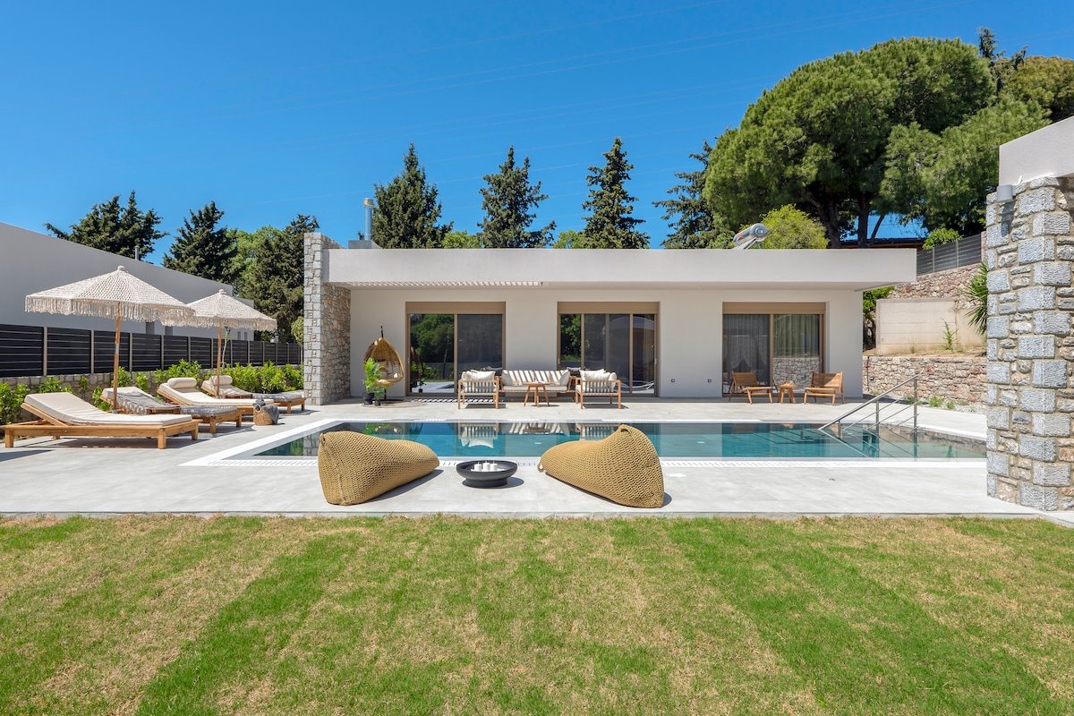 Emerald Estate gallery image 2