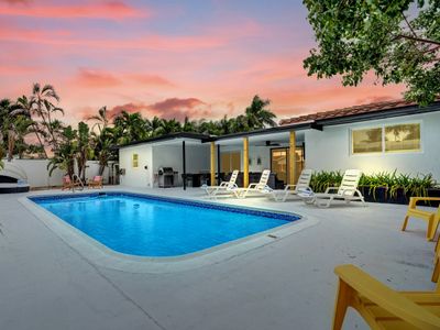 Walk to Beach | Pompano Pool Oasis