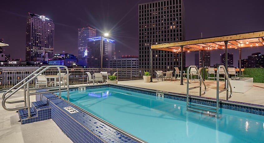 NOLA 2BR Marquee brand new Theatre District dwtn gallery image 5