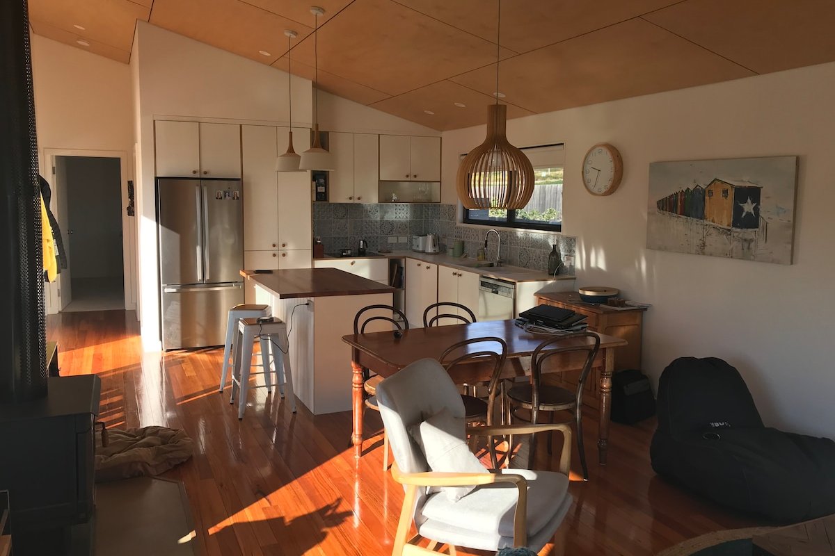 Shelly Beach House and Studio gallery image 3