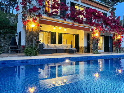 High spec family villa with private pool