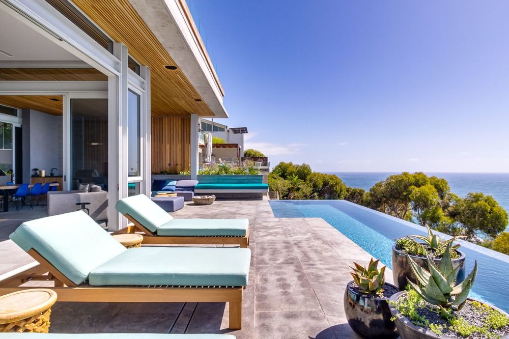 Photo 2 of Villa 196 accommodation in Bantry Bay, Cape Town with 5 bedrooms and 5 bathrooms