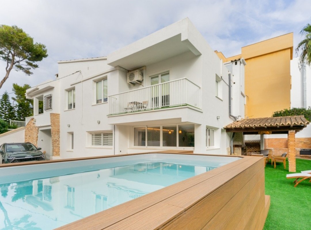 Dream Home with a Balinese touch gallery image 3