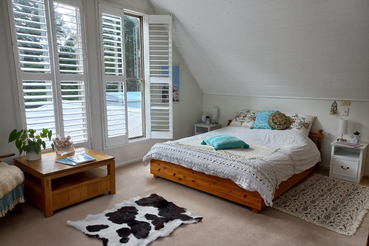 Coastal 3Acre Paradise-5min drive to beach&town gallery image 5