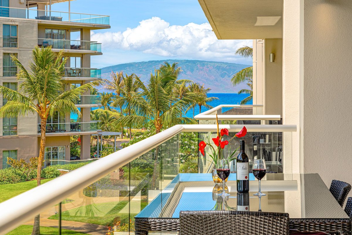 Maui Resort Rentals: Honua Kai Konea 306