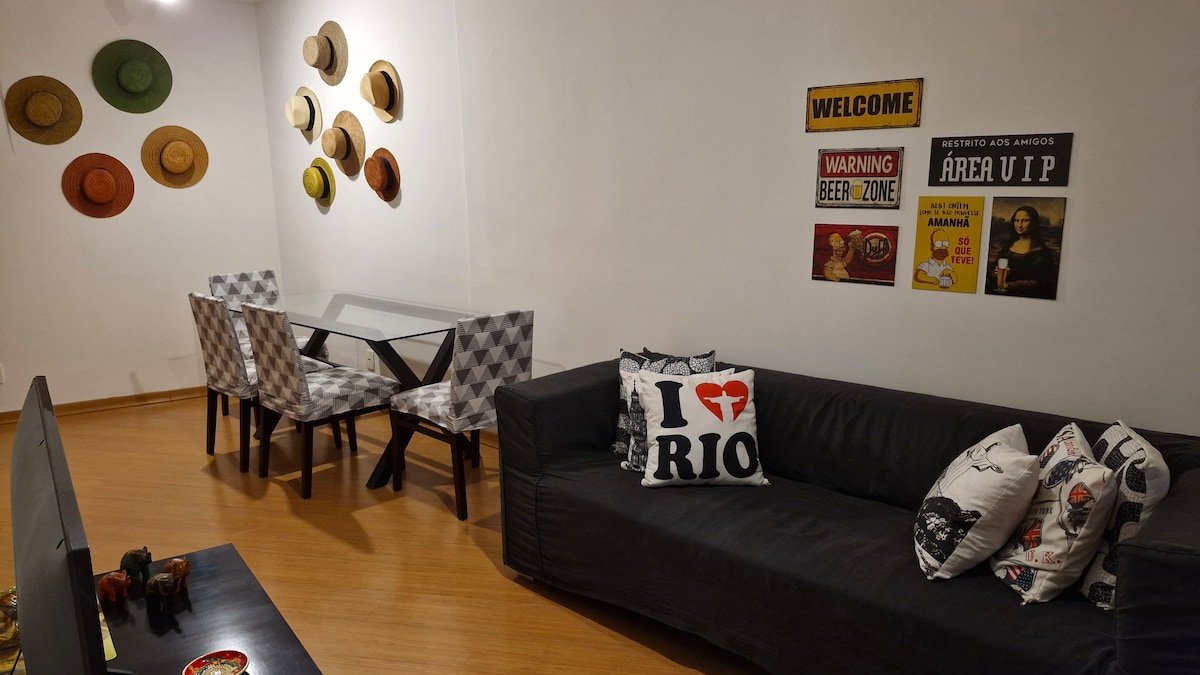 Confortável 2 quartos, sala, banheiro e cozinha. gallery image 2