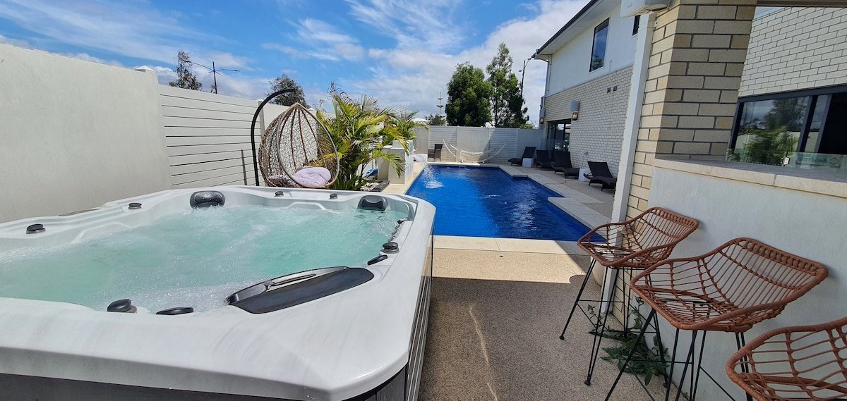 “Royal Villa” exclusive villa with private chef gallery image 5