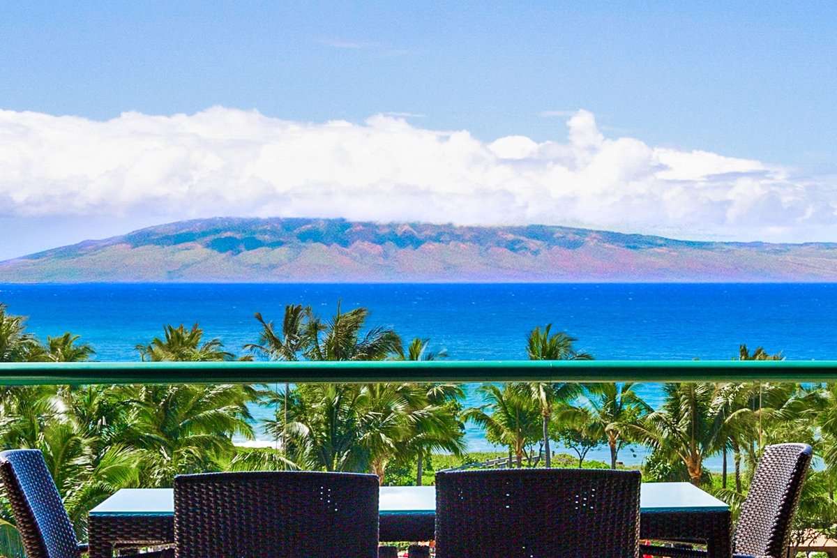 Maui Resort Rentals: Honua Kai Konea 525