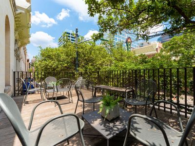 Luxury Stay | Views, Game Room & Chef’s Kitchen