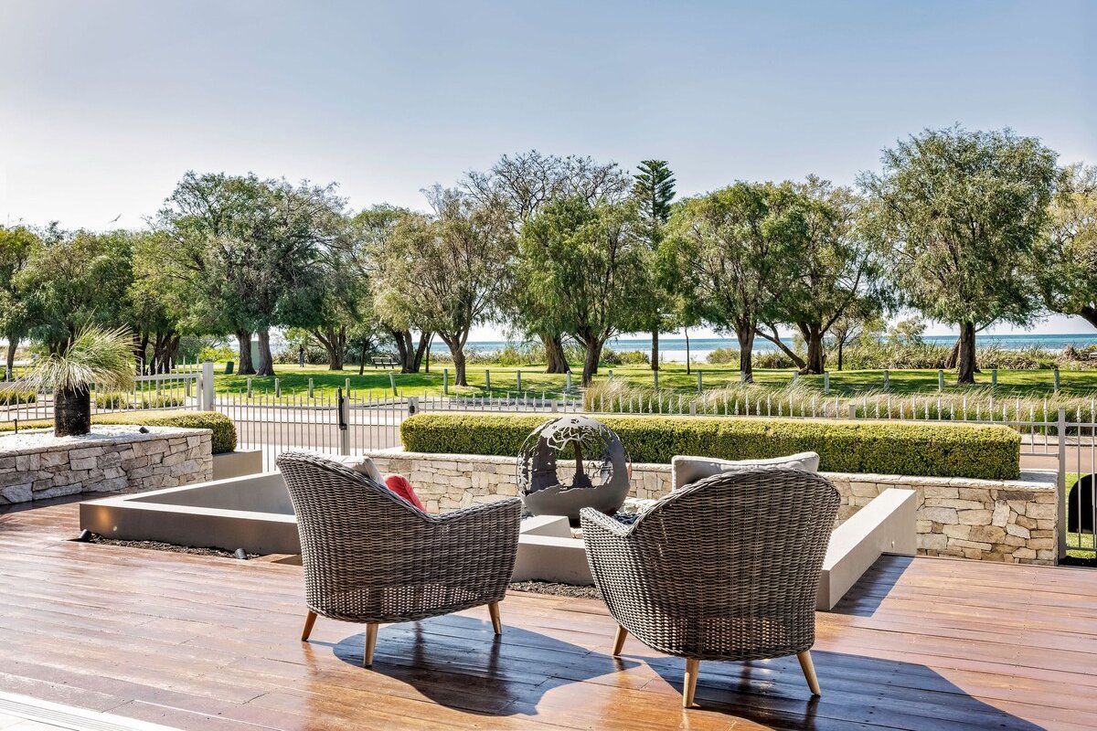 Bayside Bliss gallery image 2