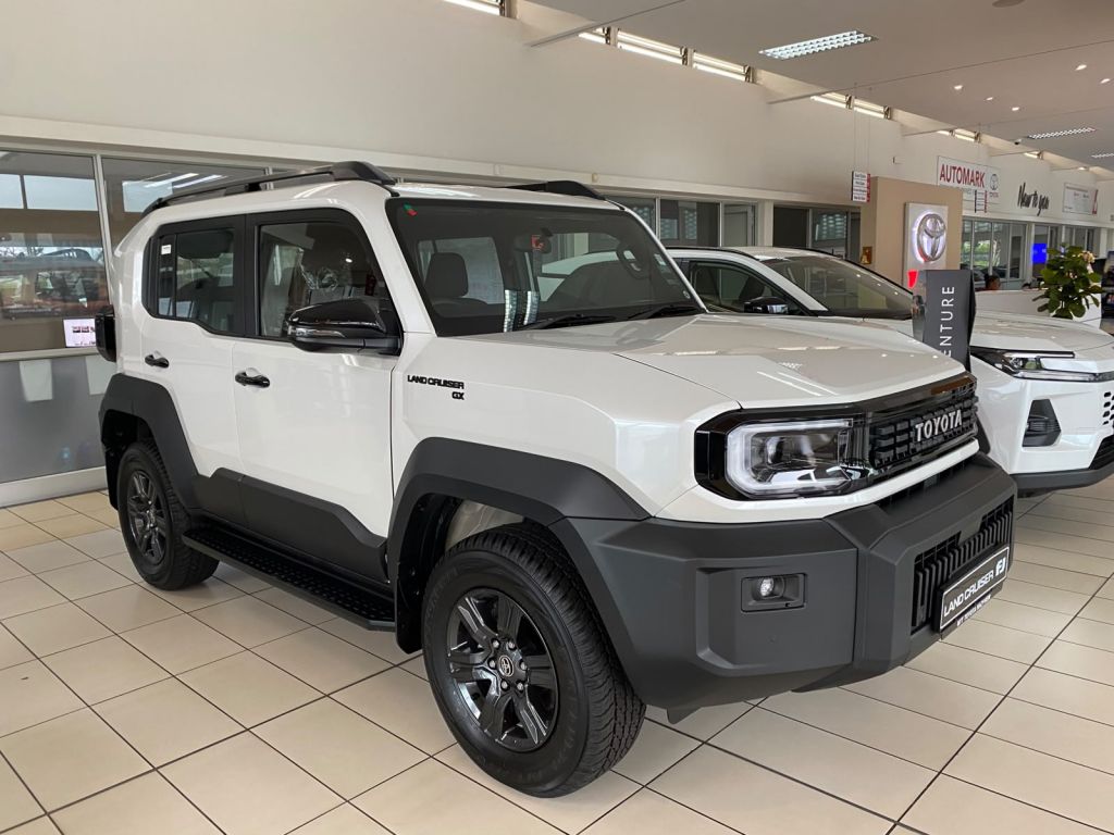 TOYOTA L CRUISER FJ 2.7 GX A T for Sale in South Africa