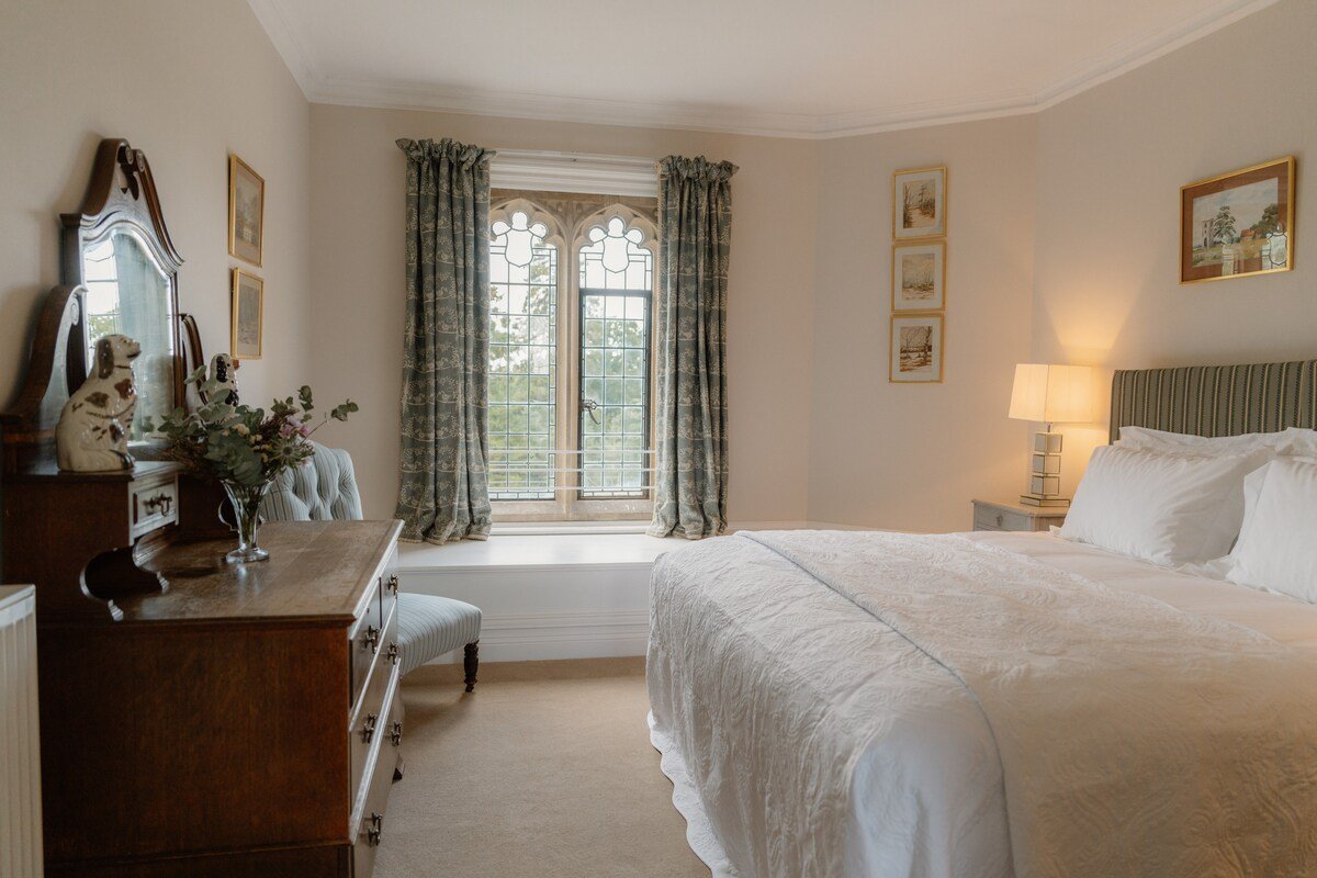 Middleton Castle est. 1450 gallery image 2