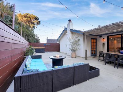 Spacious 5BR, 3BA | King Bed | Hot Tub | Fire Pit