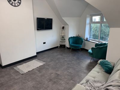 2 bedroom apartment Next to Man Utd Old Trafford