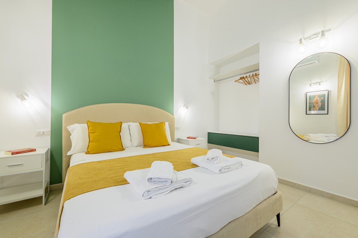 Into Mann gallery image 3